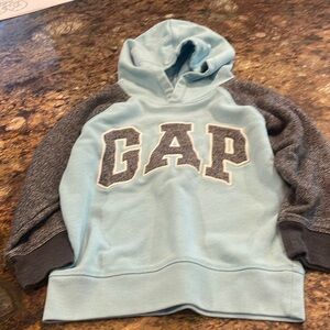 Lightweight baby gap 4 year hoodie.